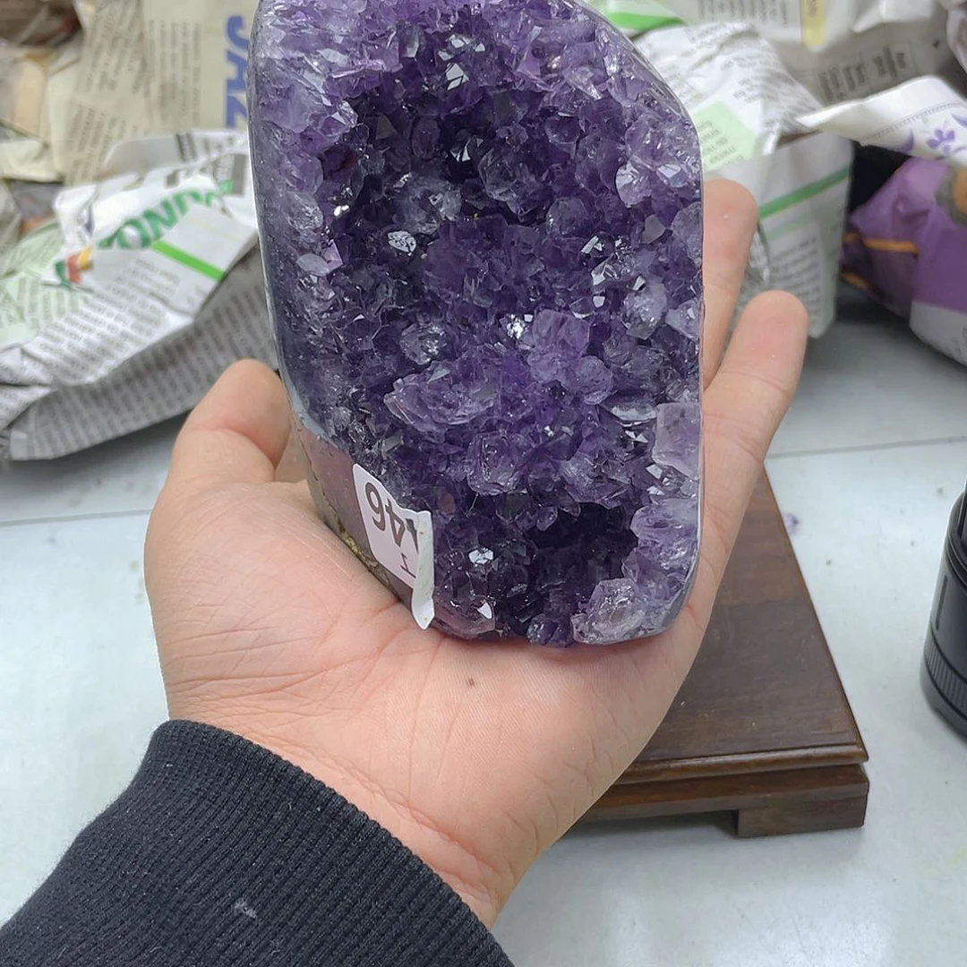 紫晶大型摆件（非配饰）未镶嵌