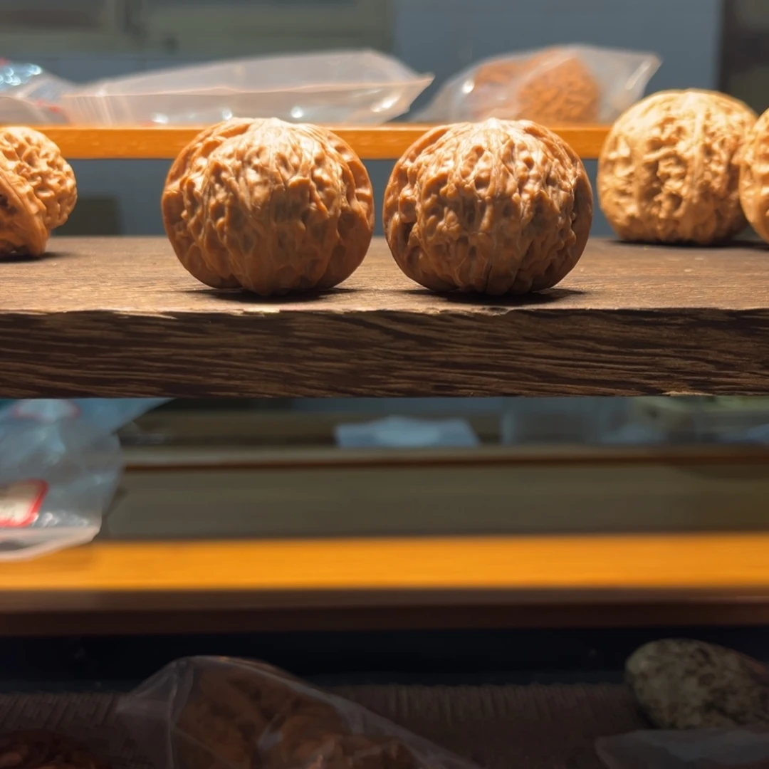 37.5全品正磨狮子头文玩