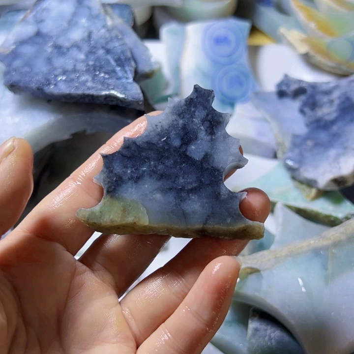 颈饰未镶嵌翡翠芷***吖