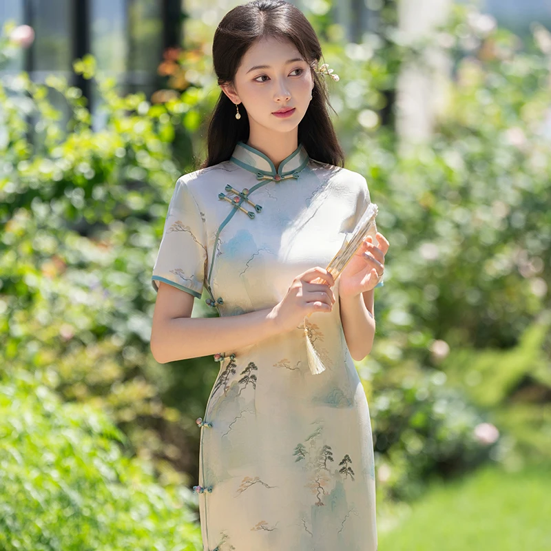 新中式旗袍高端2025夏季复古礼服老上海改良裙子素雅国风日常可穿