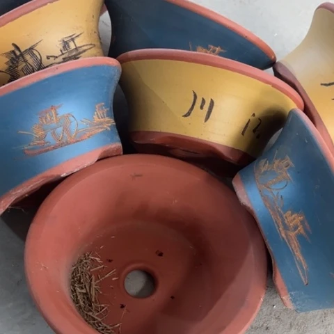 紫砂花盆100-9。