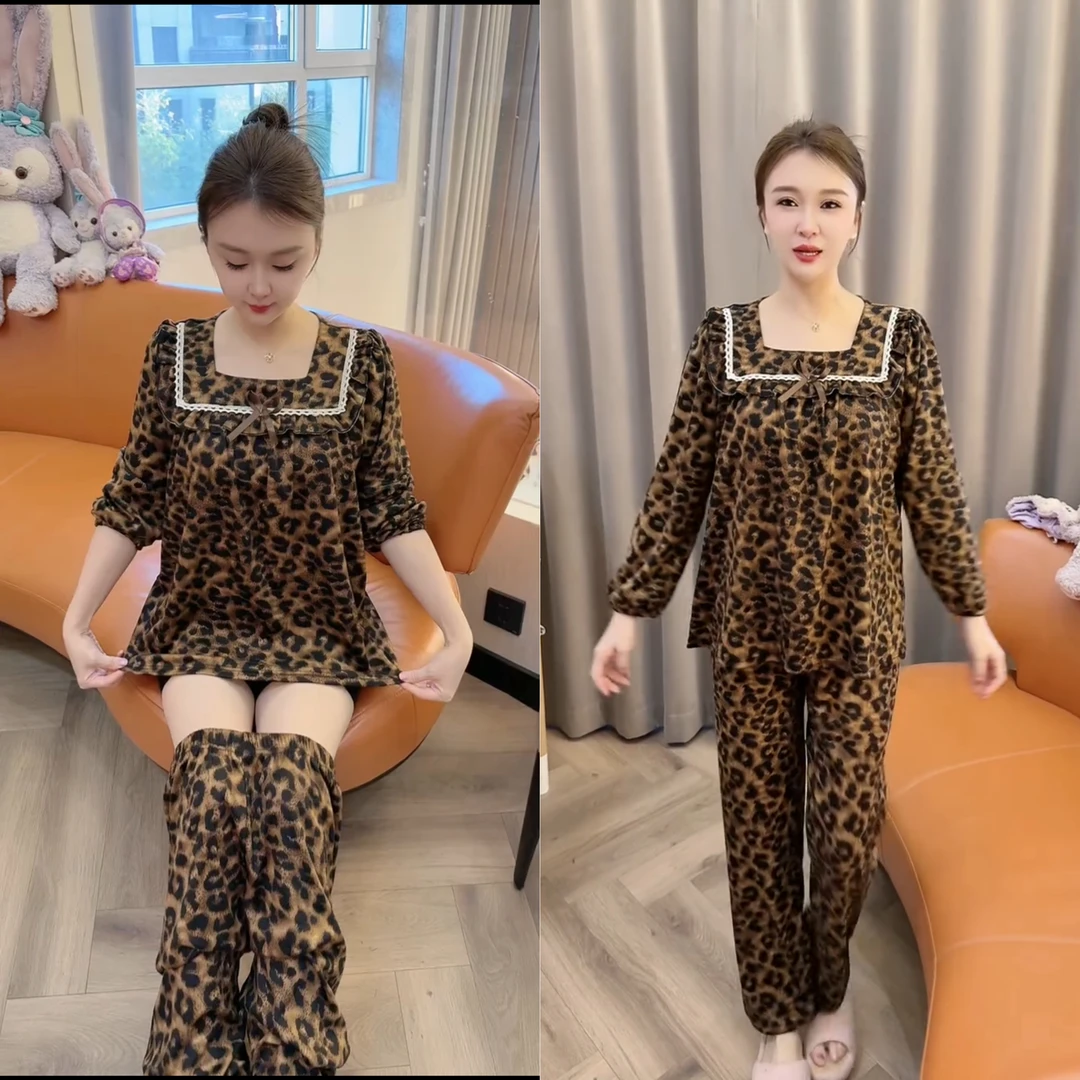 秋冬新款洋气豹纹方领长袖保暖妈妈睡衣家居服时尚大码弹力宽松