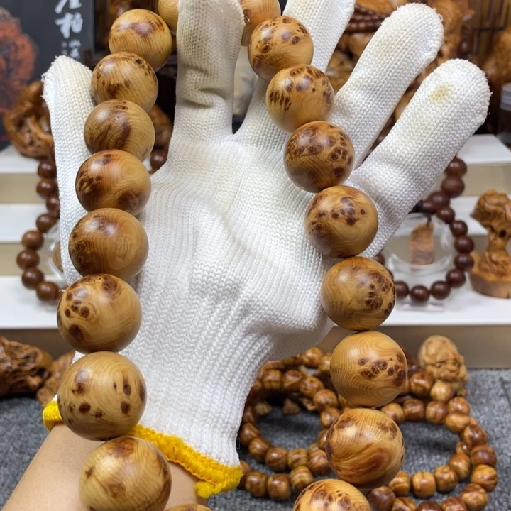 柏木（崖柏）太行崖柏2.5陈化榴花手持20颗