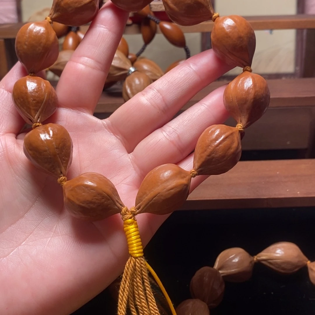 橄榄核手串/手链2.0鸡血红11颗1