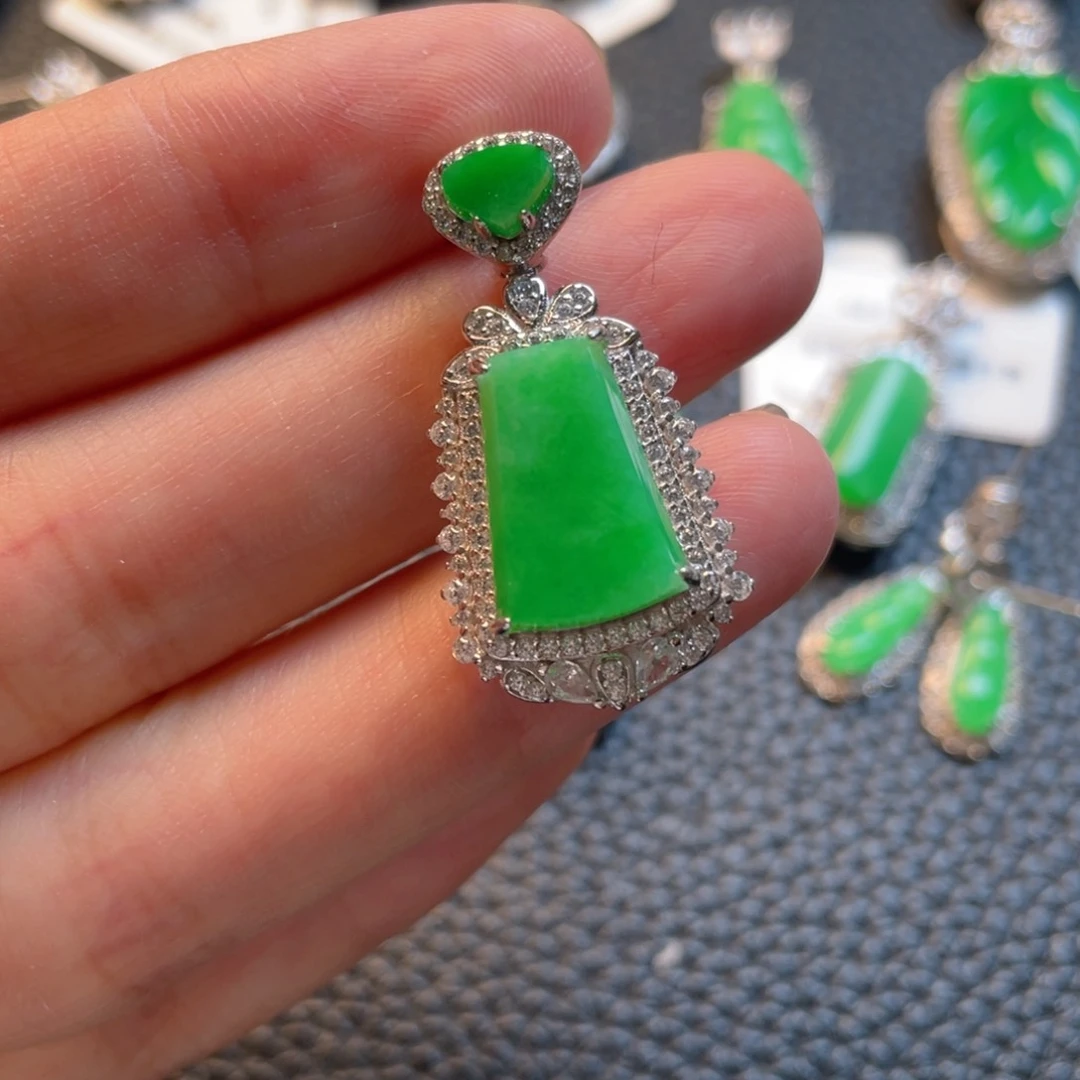 翡翠银S925镶嵌吊坠(不含链)