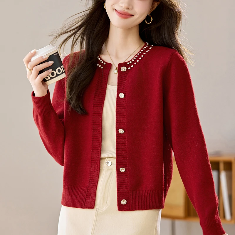 独特绝美漂亮针织开衫女春秋外搭短款上衣2025新款毛衣外套高级感