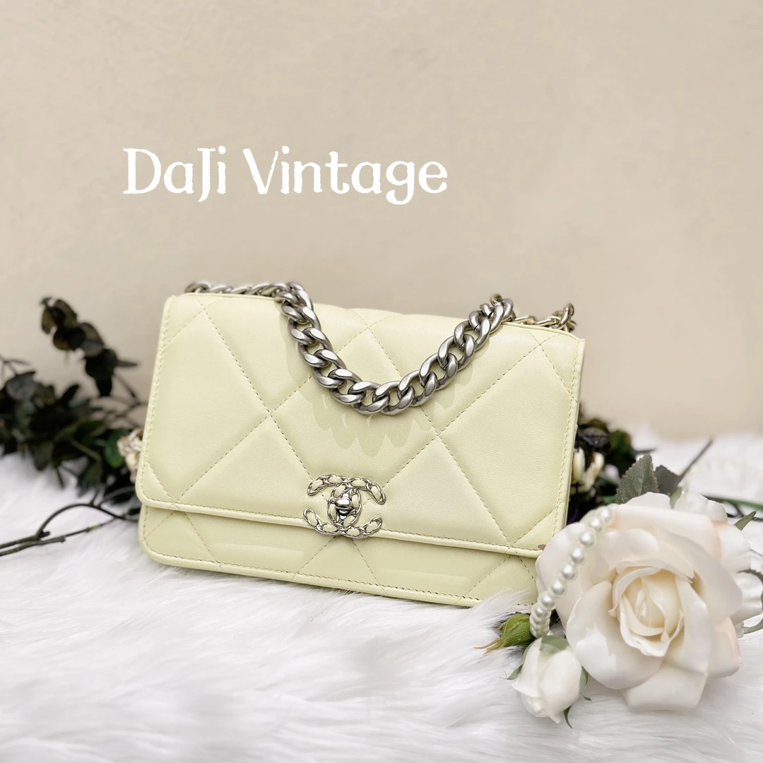 95新 Chanel/香奈儿 大吉中古3/Chanel香奈儿小鸡黄19 woc斜挎包