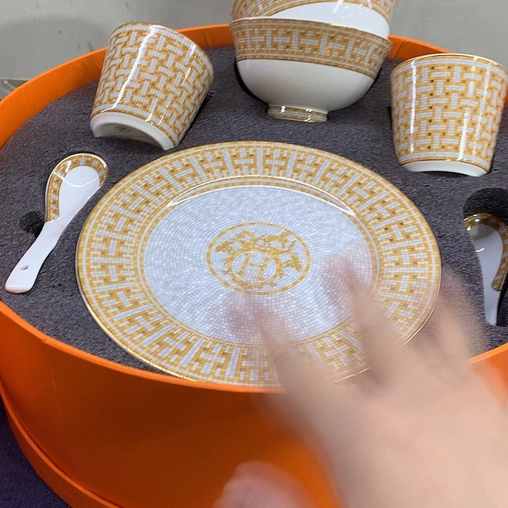瓷片全套资料齐全有没有