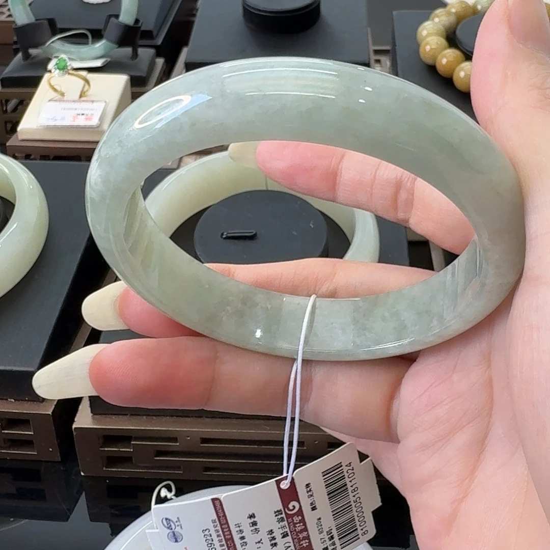 翡翠手镯未镶嵌天然翡翠饰品带证书