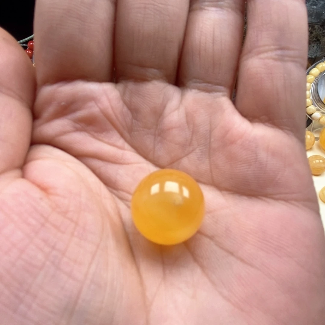 琥珀未镶嵌珠宝奇石蜜蜡圆珠