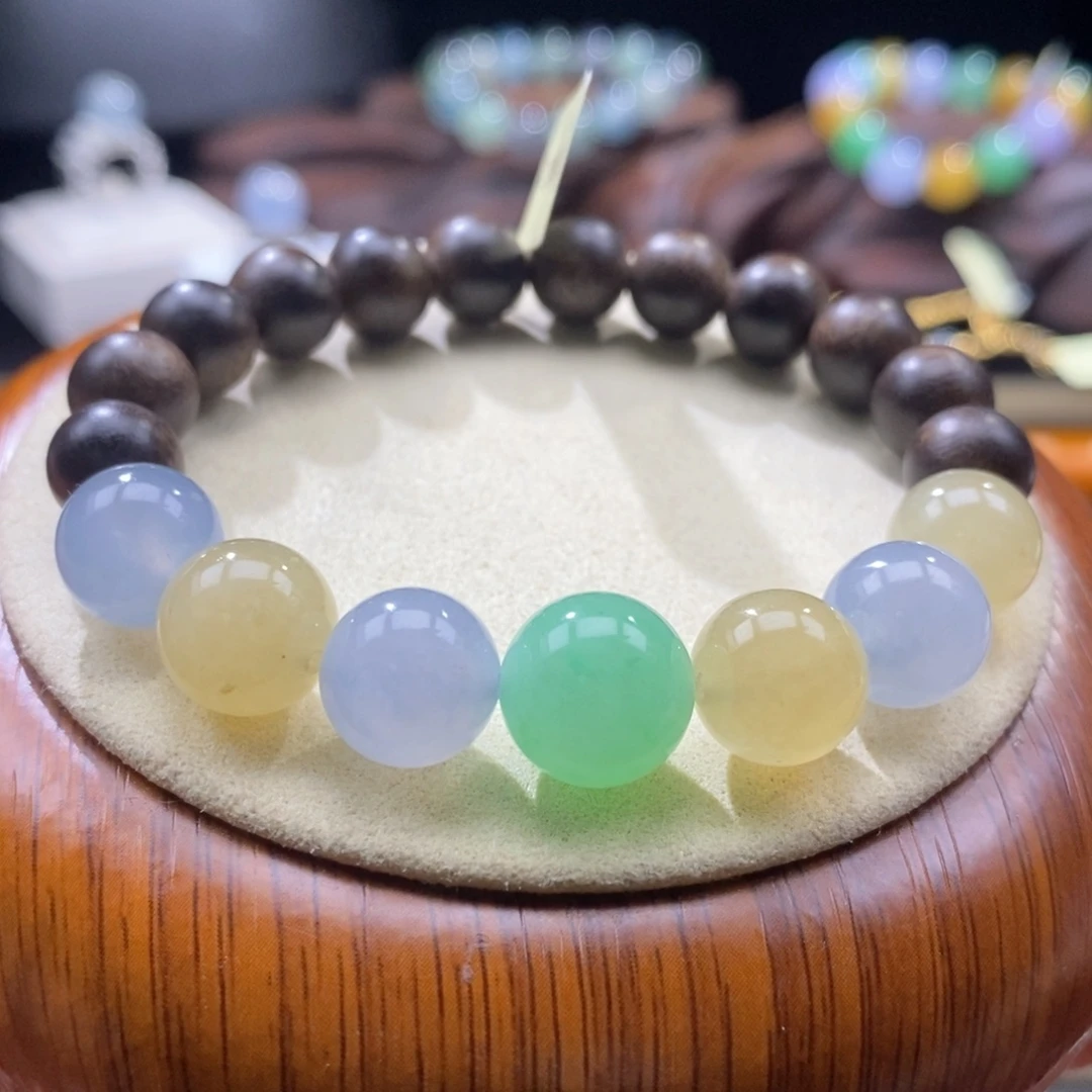 翡翠未镶嵌颈饰翡翠梦幻甜色系手串
