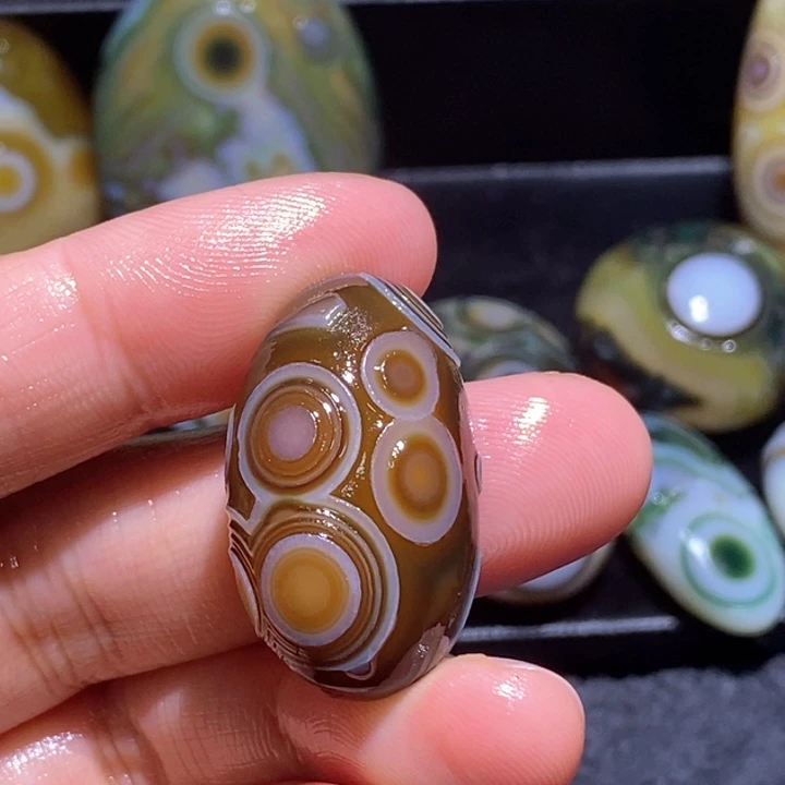 玛瑙/玉髓未镶嵌珠宝半成品48