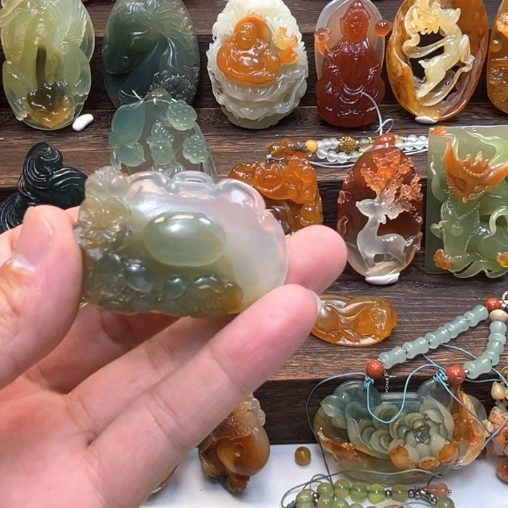 *****蛇纹石玉未镶嵌吊坠(赠链)