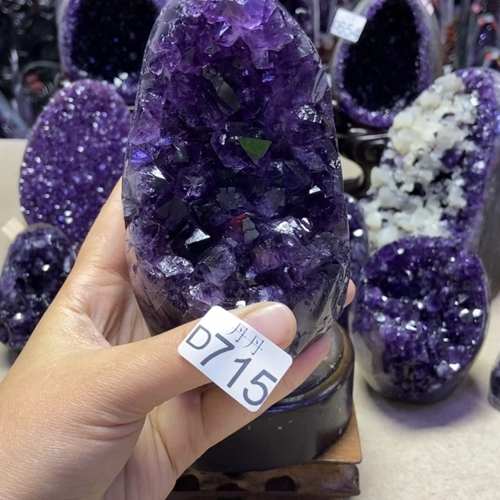 未镶嵌大型摆件（非配饰）水晶