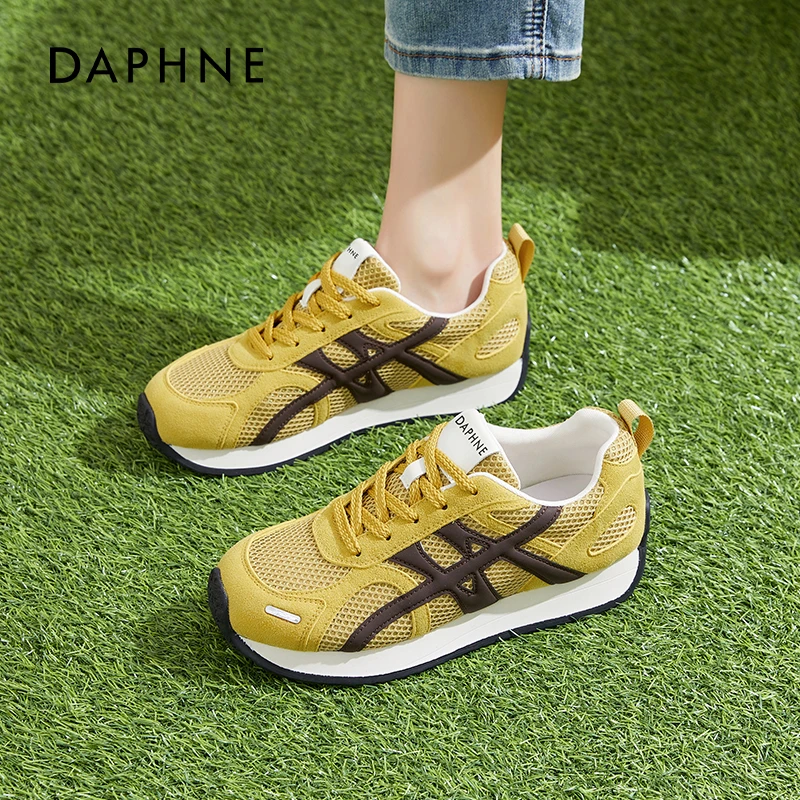 达芙妮黄色德训鞋女2025新款夏季网面透气不闷脚运动休闲阿甘网鞋