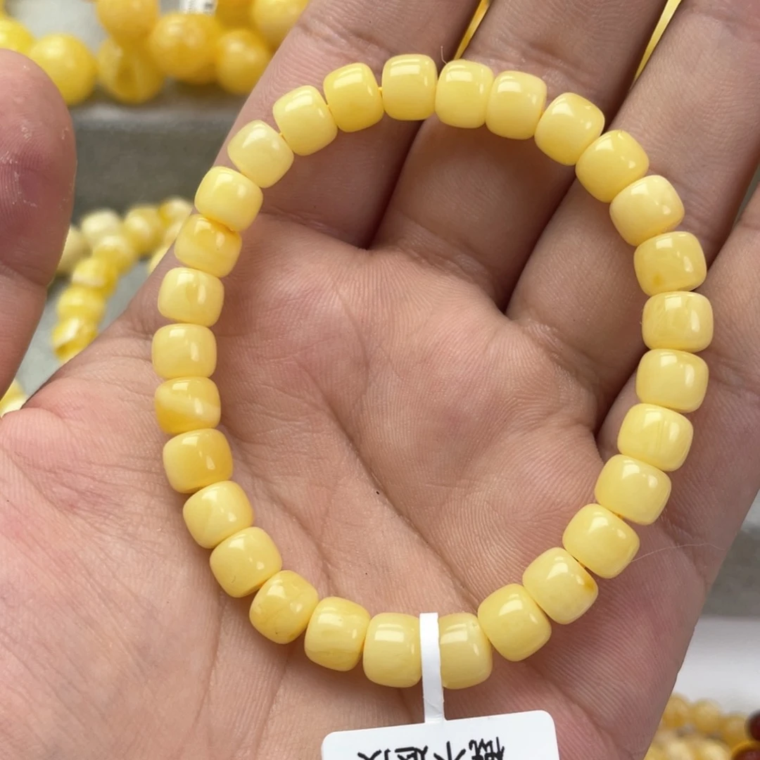 未镶嵌琥珀珠宝奇石