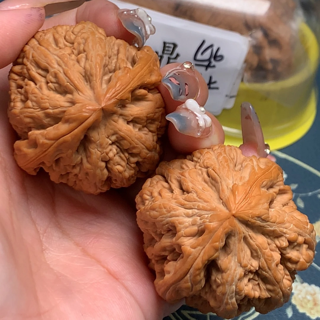 一***晴文玩核桃把件44-31220-8