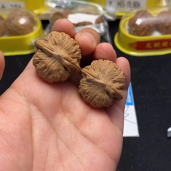 龙脊菩提吊坠石子磨