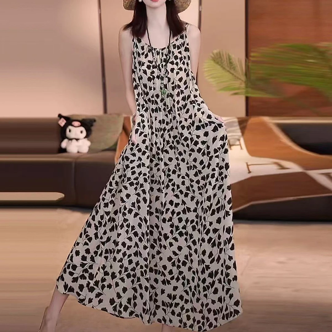 A夏季新款气质复古高贵吊带连衣裙