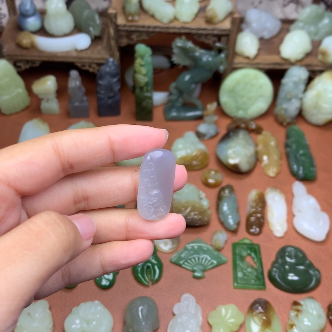 和田玉未镶嵌挂件