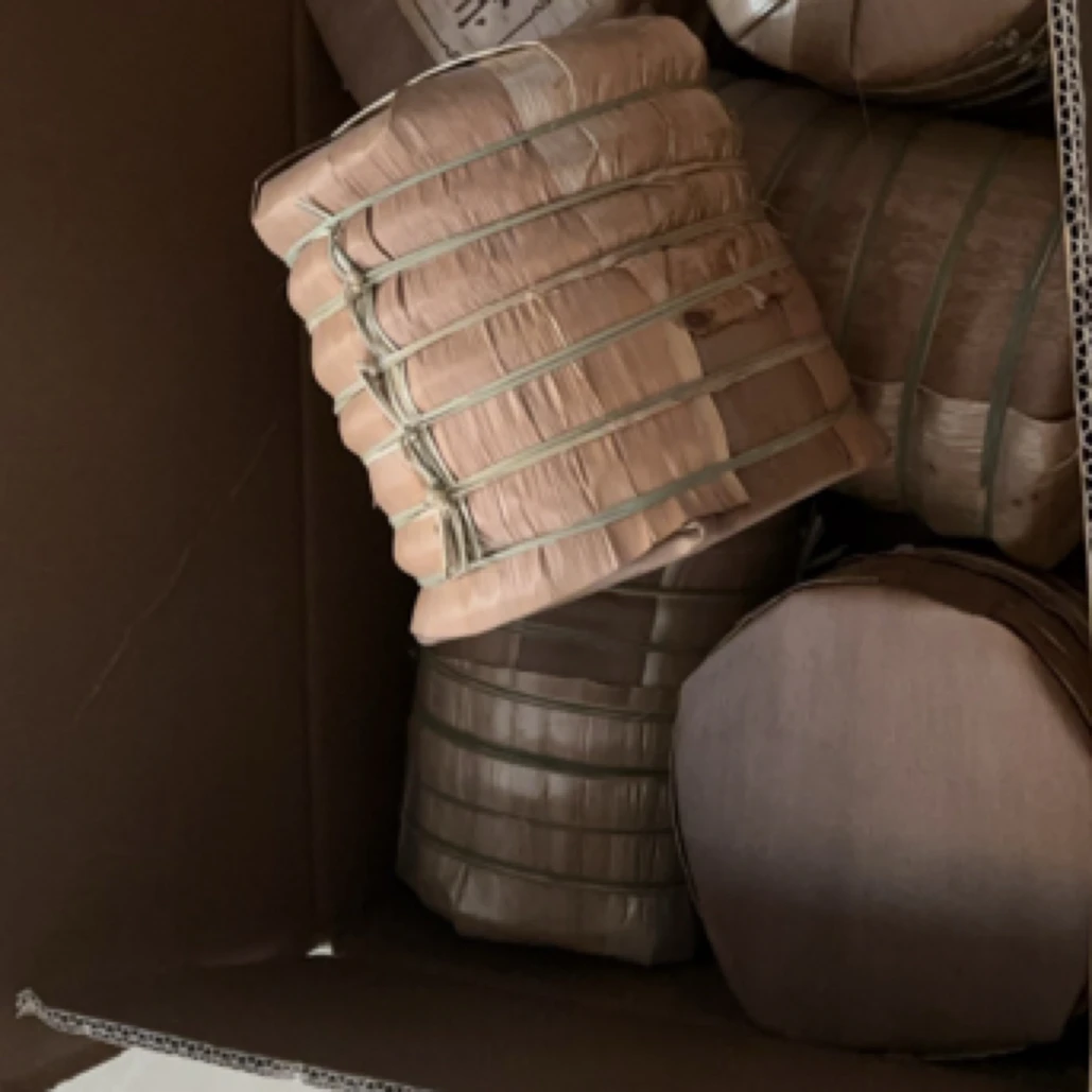 2025年忙肺古树春黄金叶357克生茶饼