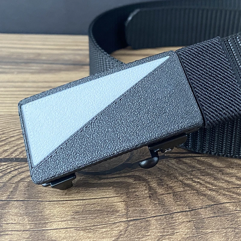 新款帆布腰带男简约无牙自动扣皮带商务个性休闲腰带编织撞色字母