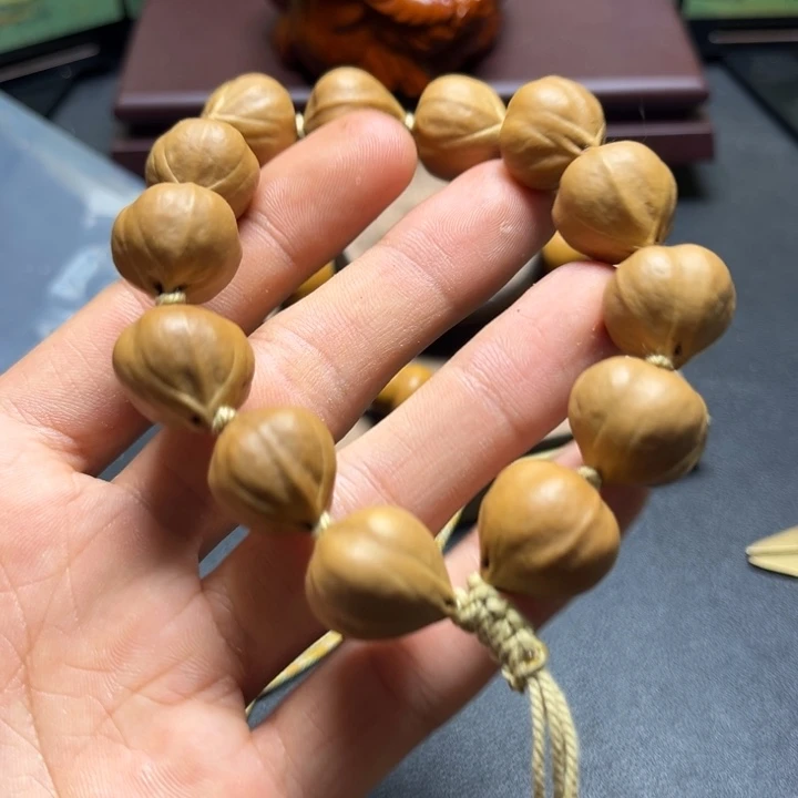 橄榄核手串/手链橄榄核雕蜜桃臀