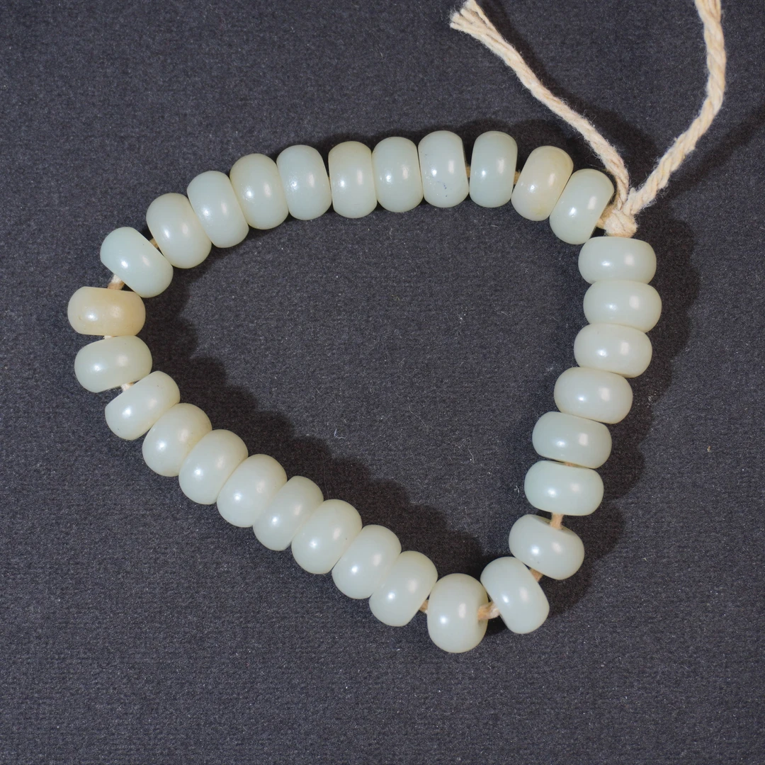 50F127 清 和田玉算盘珠