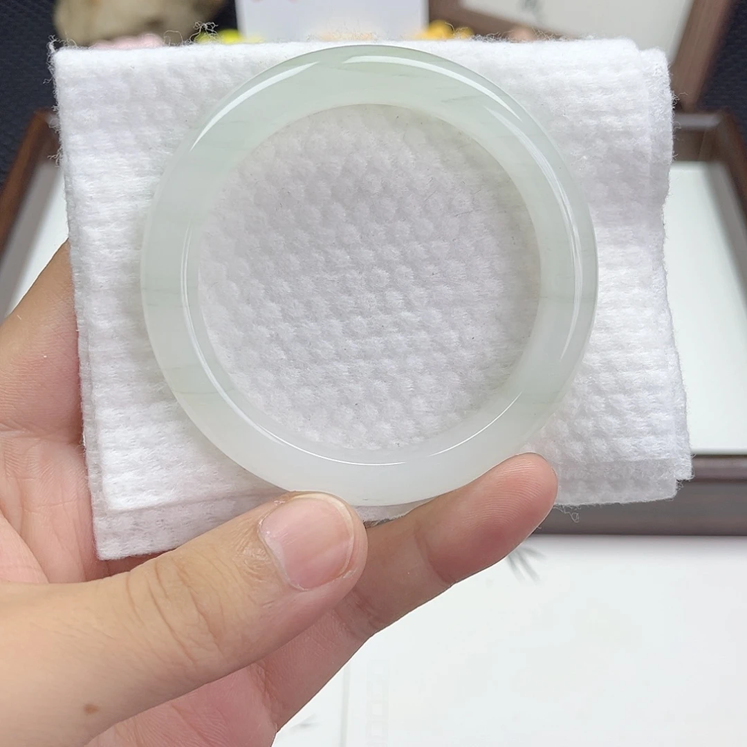 合金手镯石英质玉（天山翠）