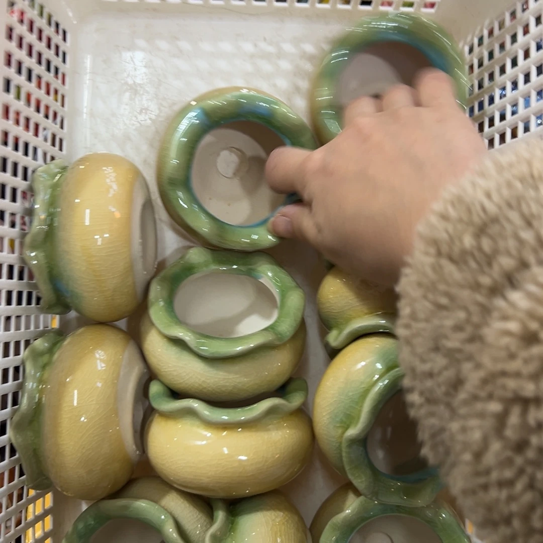 1520 花盆拍满20元发货，退款拉黑