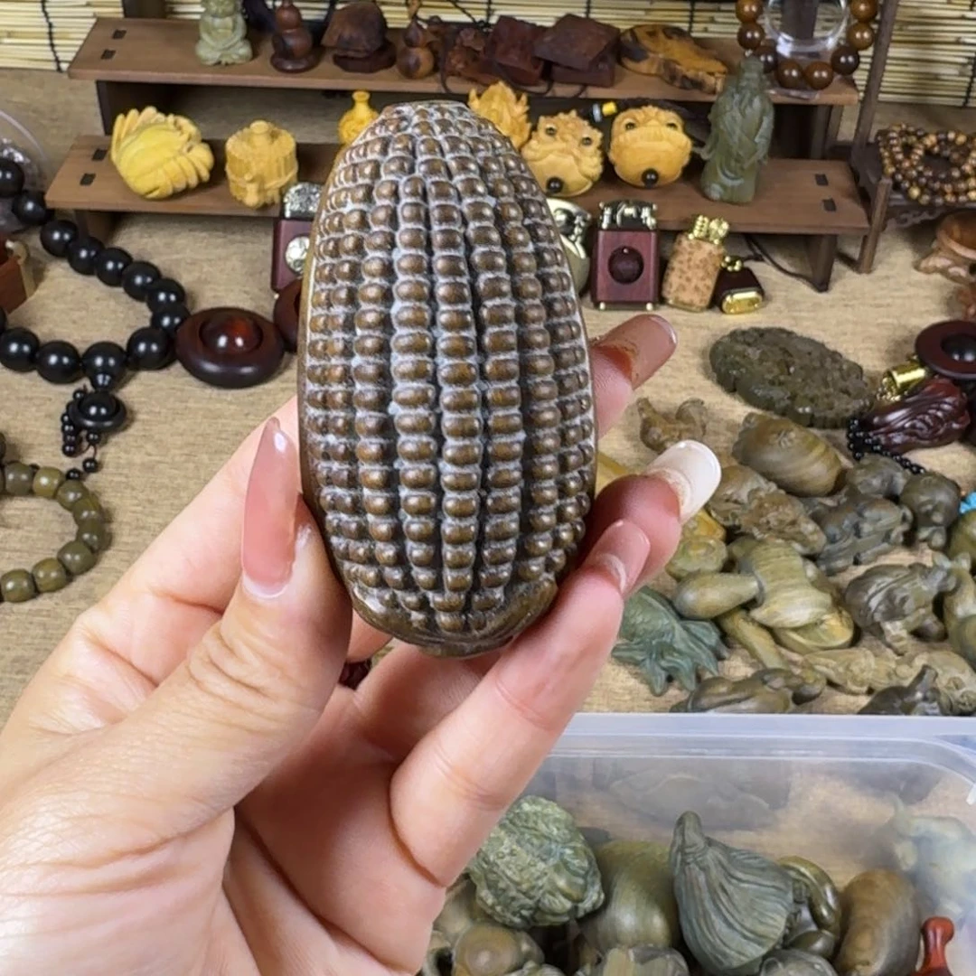 维腊木（绿檀）话****生玉米