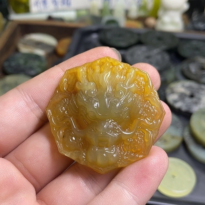 蛇纹石玉未镶嵌时尚岫玉挂件