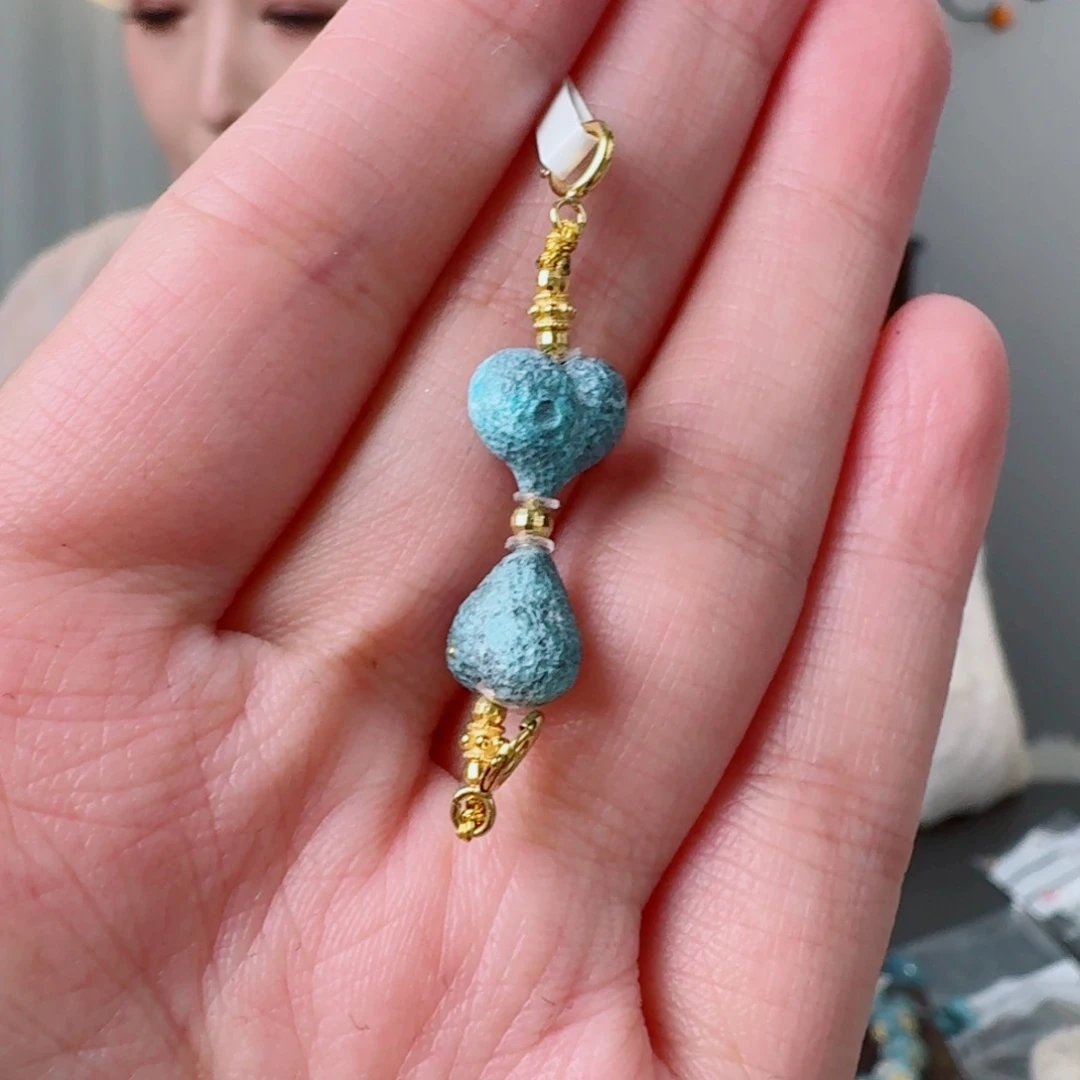 18K金镶嵌绿松石珠宝奇石