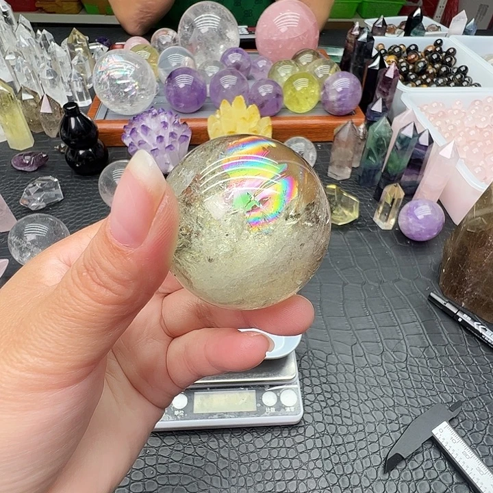 水晶未镶嵌珠宝半成品460