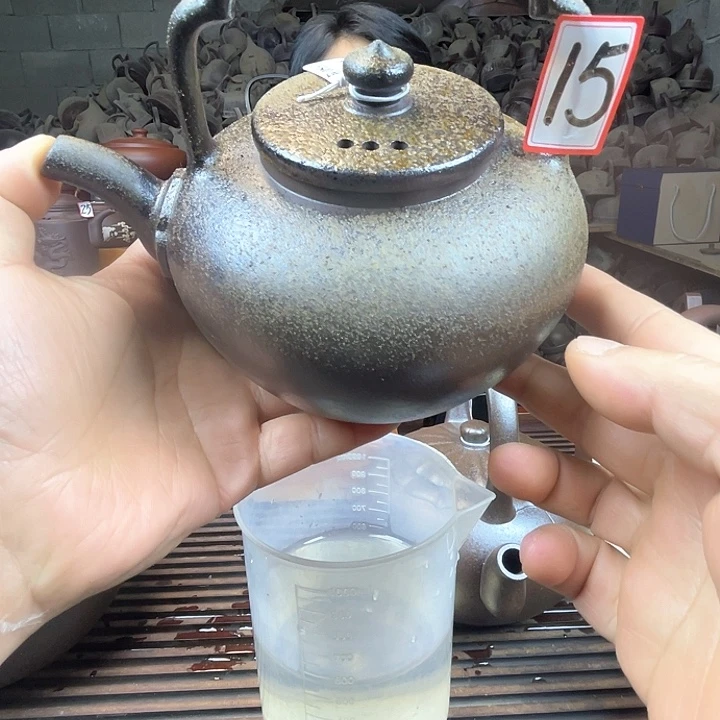 紫砂等珍贵文物的保护工作也