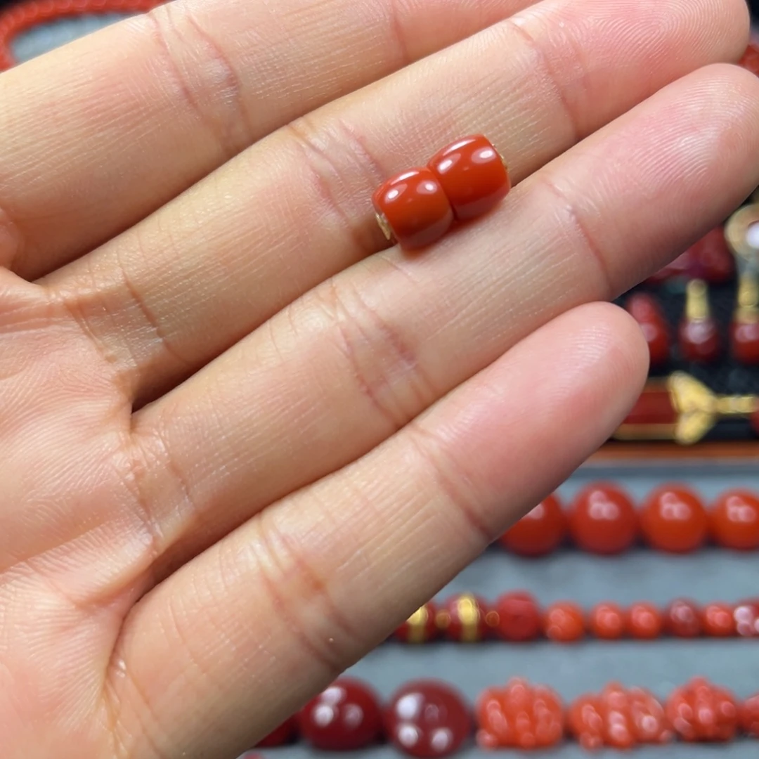 南红玛瑙未镶嵌直切对珠