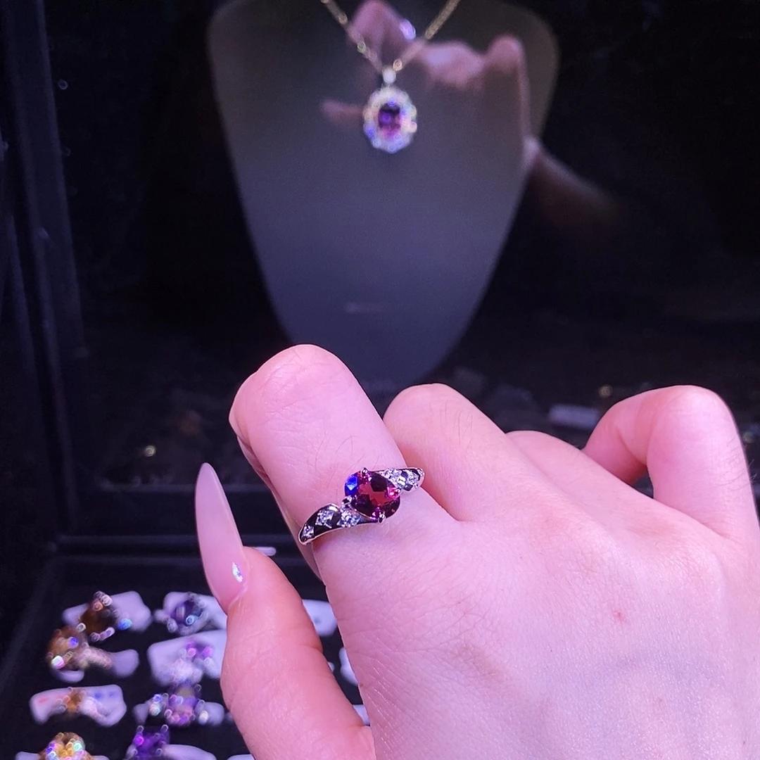 石榴石银S925镶嵌戒指