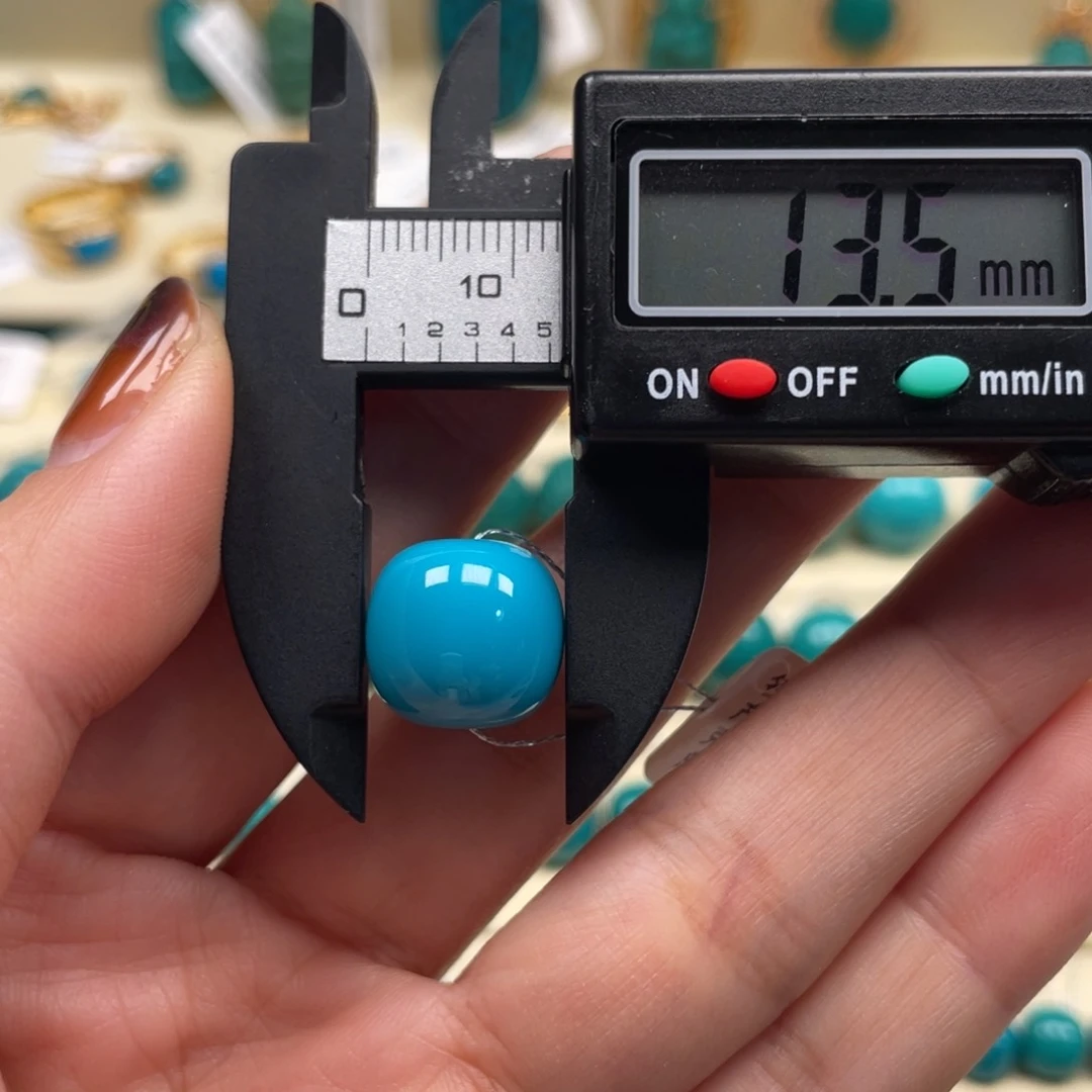 未镶嵌绿松石珠宝奇石老型