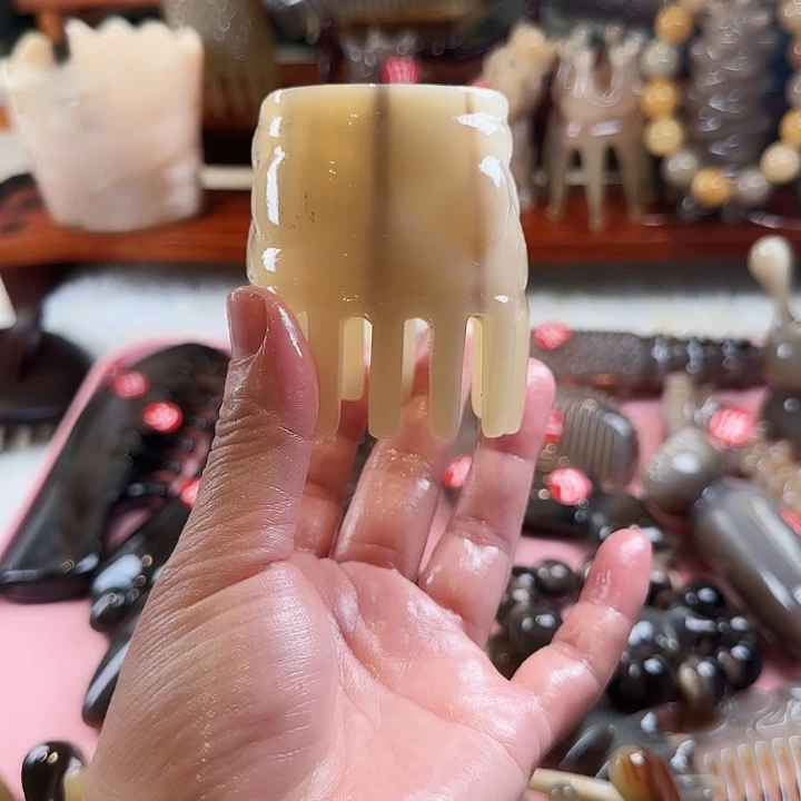 港牛牛角头疗shu按摩头疗术