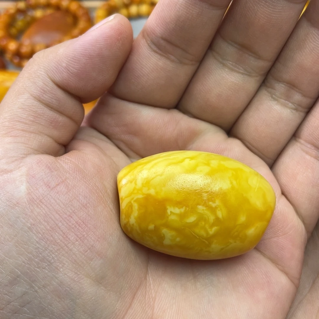 琥珀未镶嵌吊坠(不含链)