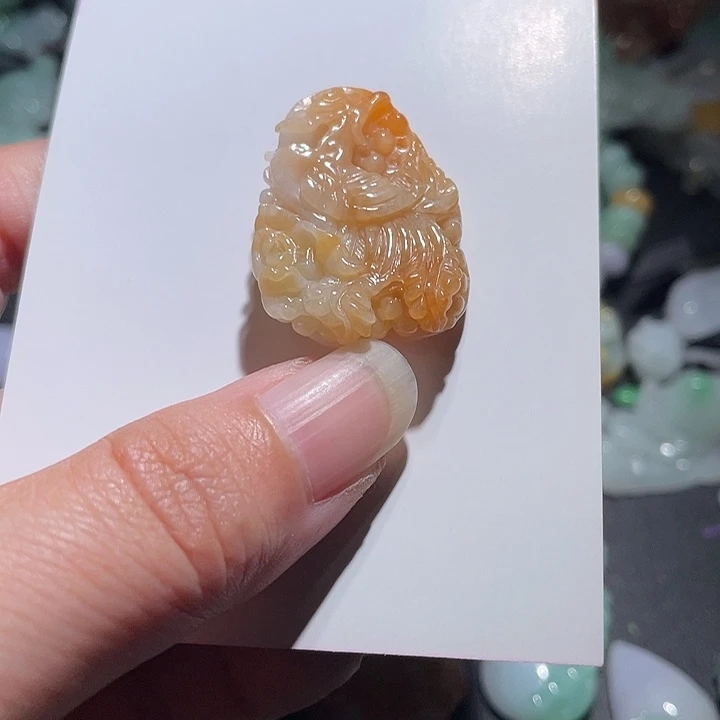 颈饰未镶嵌翡翠天