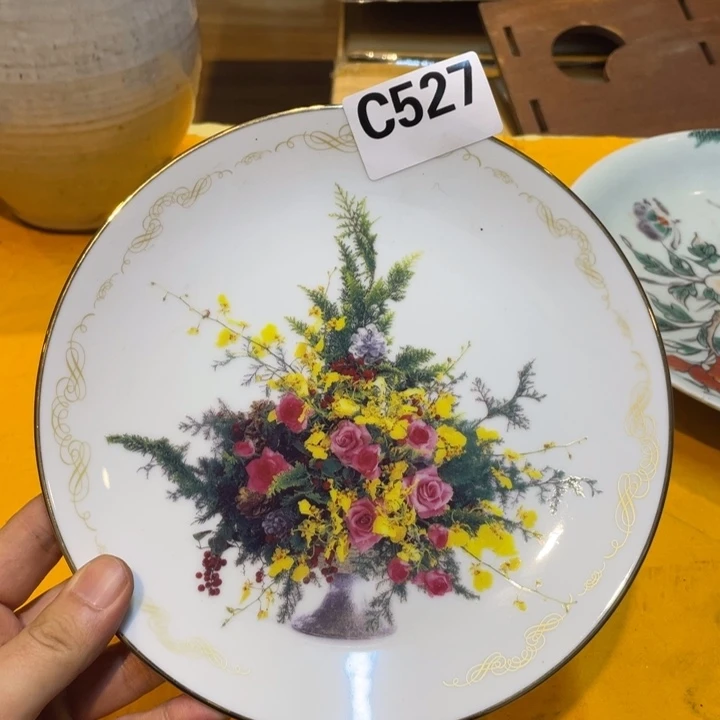 工艺美术品陶瓷器皿