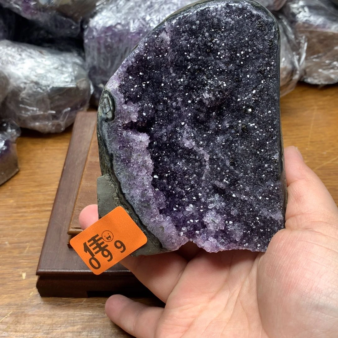 水晶大型摆件（非配饰）未镶嵌