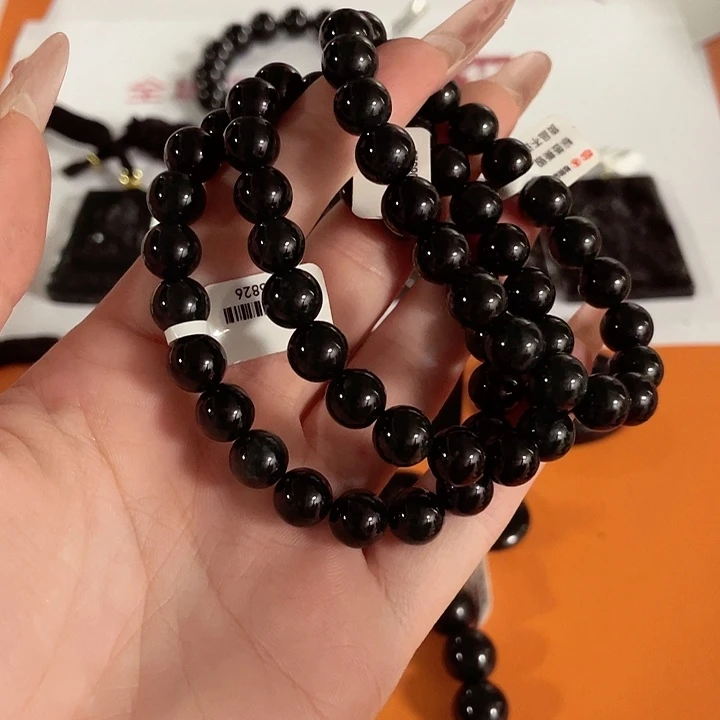 翡翠挂件未镶嵌程****?