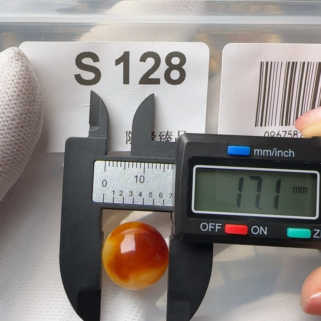 琥珀裸石未镶嵌微瑕