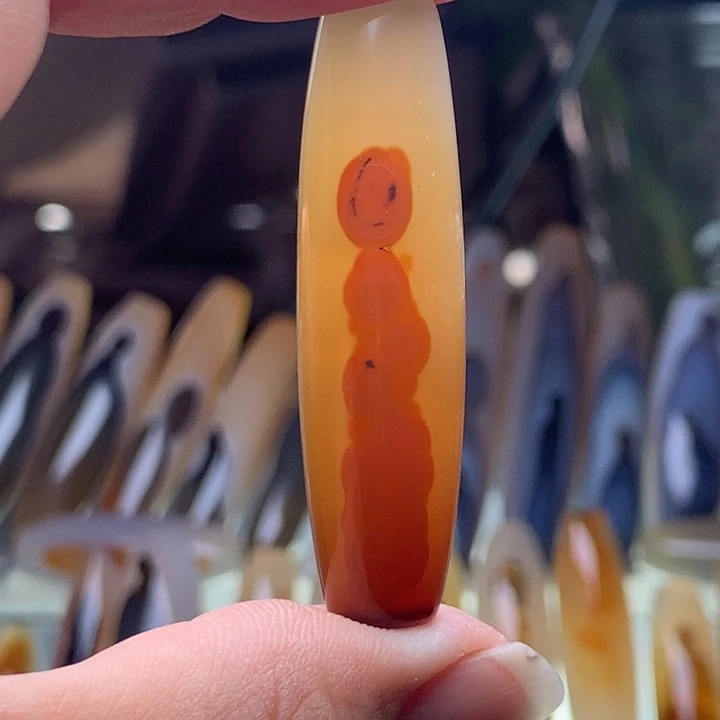 玛瑙/玉髓颈饰未镶嵌82