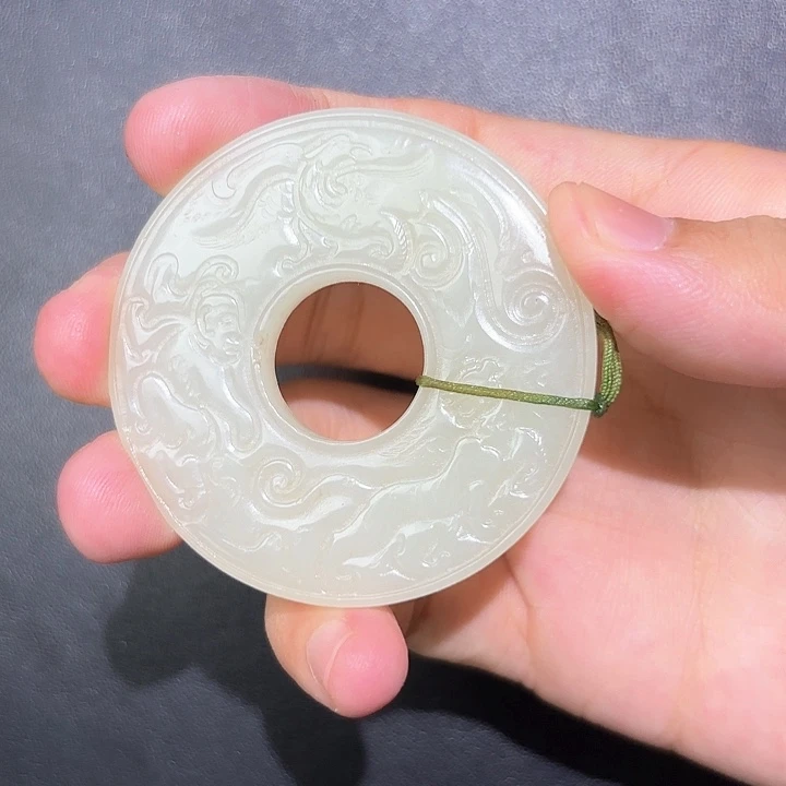 和田玉未镶嵌挂件关****堂