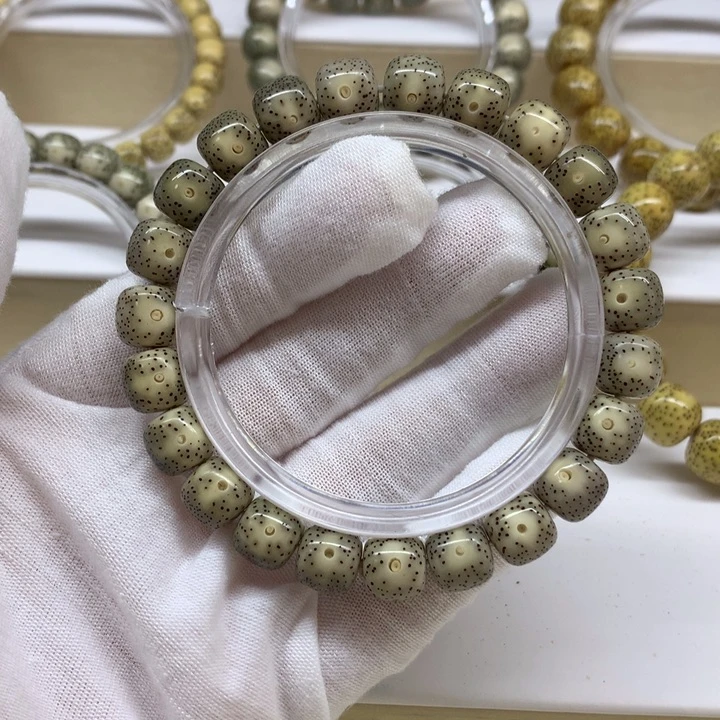 星月菩提手串月留白k10   2号
