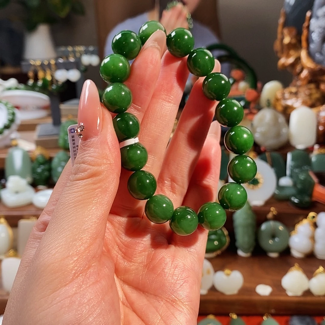 小***…手串未镶嵌和田玉