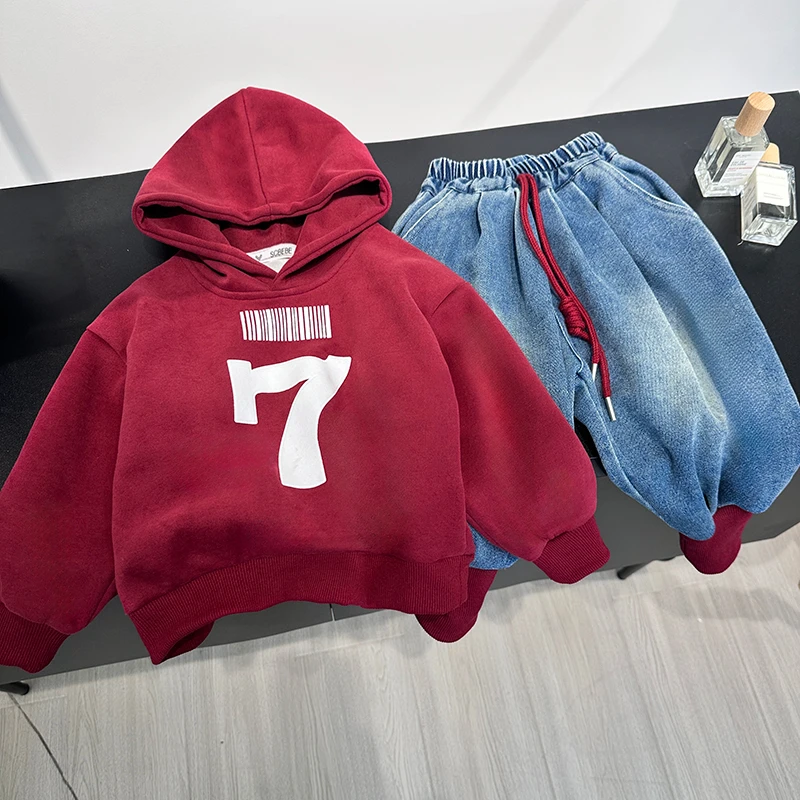 【仟与】儿童加绒加厚卫衣冬季2024新款潮流男童红色字母长袖AT865